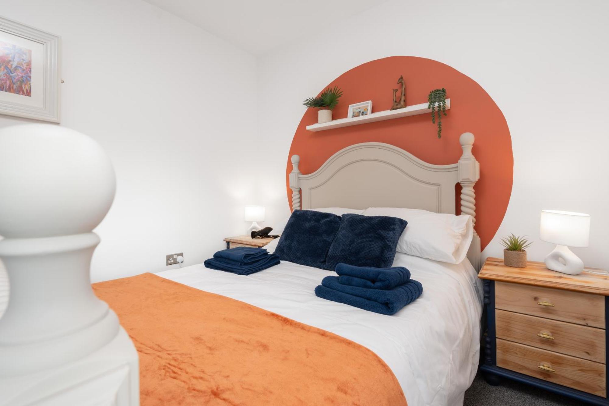 Shawe House - 10 Minute Mcr Airport - Free Parking Villa Wythenshawe Rom bilde