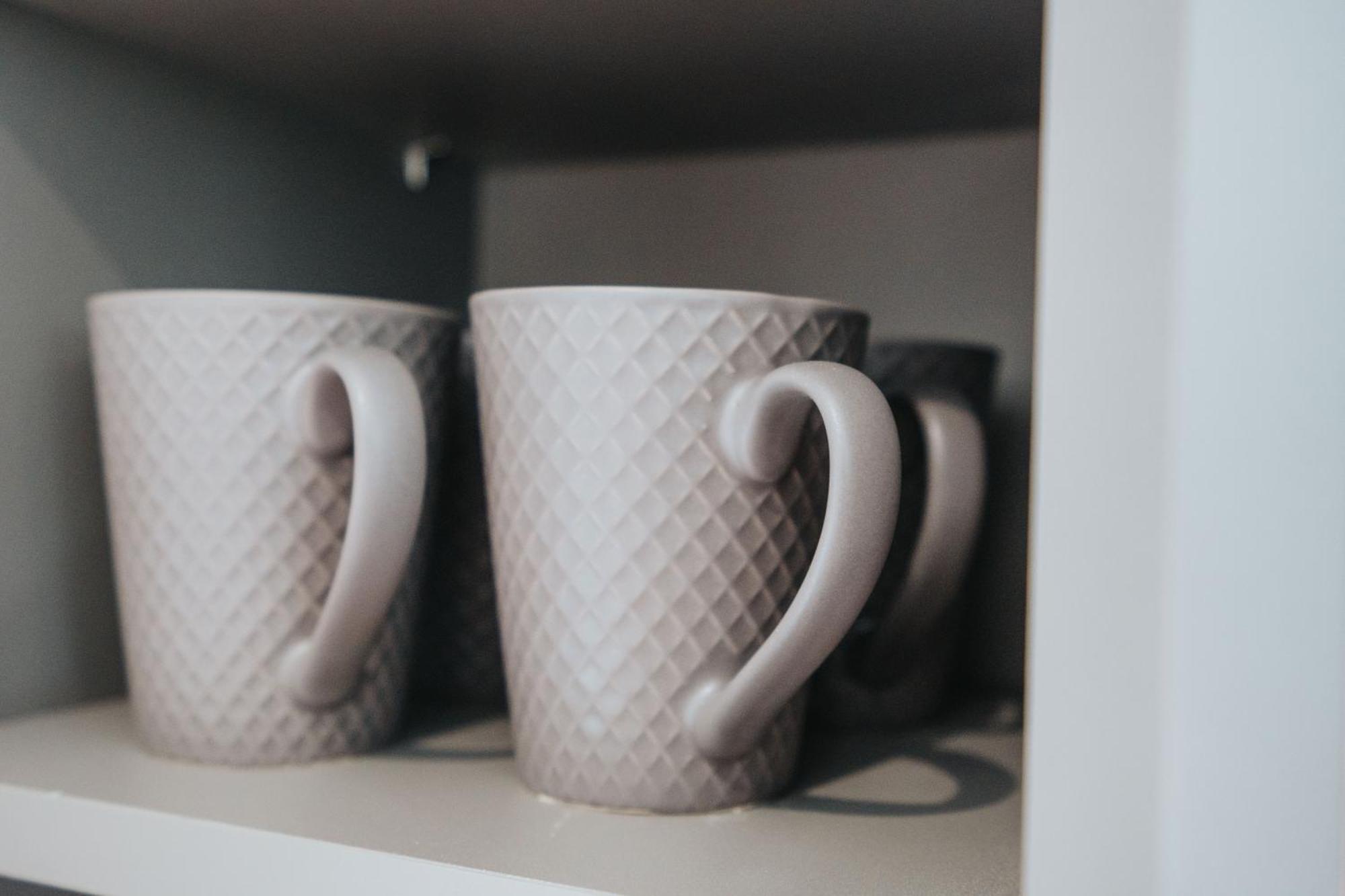 Shawe House - 10 Minute Mcr Airport - Free Parking Villa Wythenshawe Rom bilde