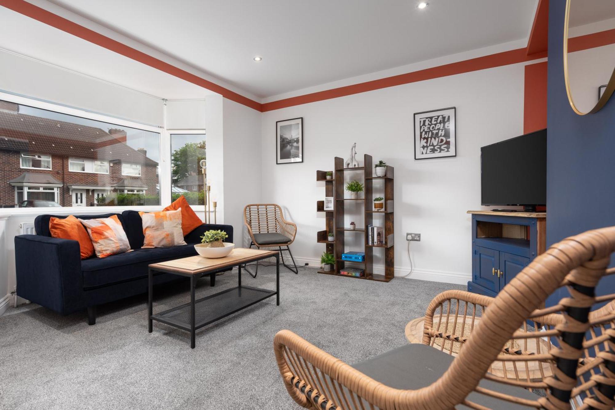 Shawe House - 10 Minute Mcr Airport - Free Parking Villa Wythenshawe Rom bilde
